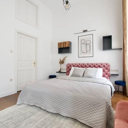 Premium Apartment By Hi5 - Best Ever Budapest Extérieur photo