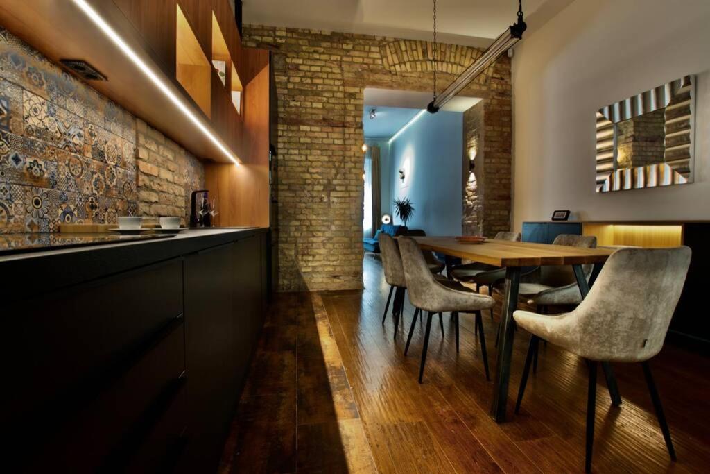 Premium Apartment By Hi5 - Best Ever Budapest Extérieur photo