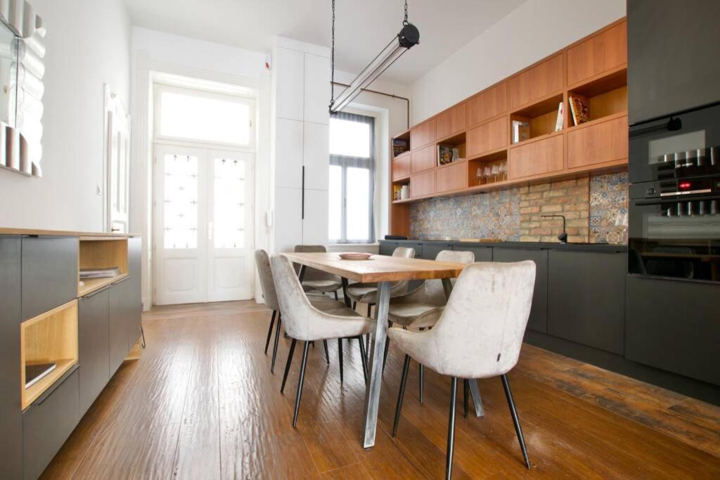 Premium Apartment By Hi5 - Best Ever Budapest Extérieur photo